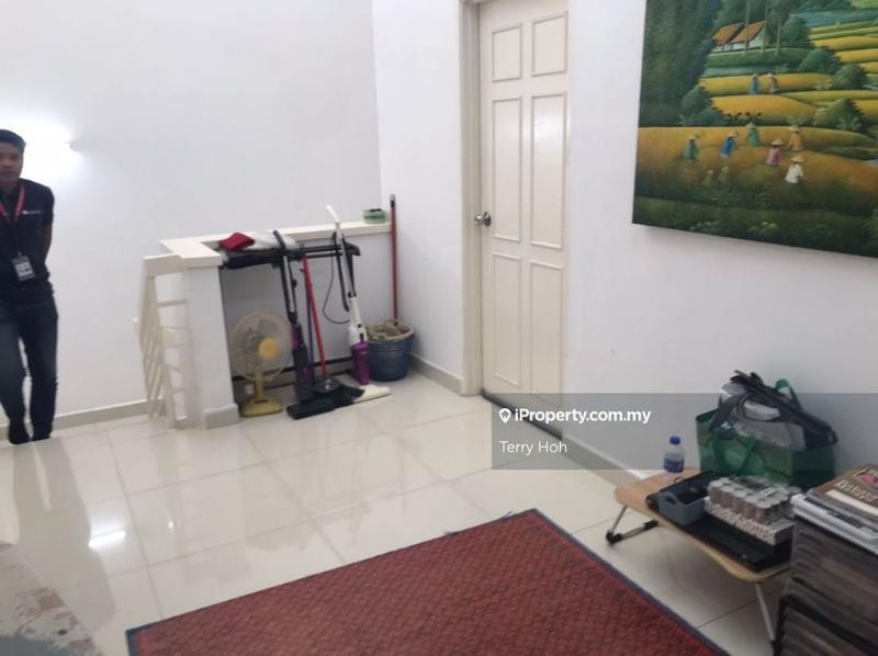 2-storey Terraced House for Sale in Taman Dato Demang, Seri Kembangan by Terry Hoh - iProperty.com.my