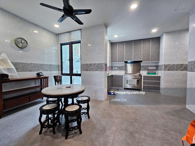 Rumah Berkembar untuk Dijual di Putra Heights, Subang Jaya oleh Jason Ooi - iProperty.com.my