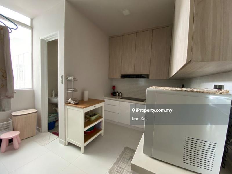 Kondominium untuk Dijual di Amaya Saujana oleh Ivan Kok - iProperty.com.my