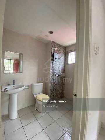 Apartment for Rent in Avilla Apartments by Terrance Ong - iProperty.com.my