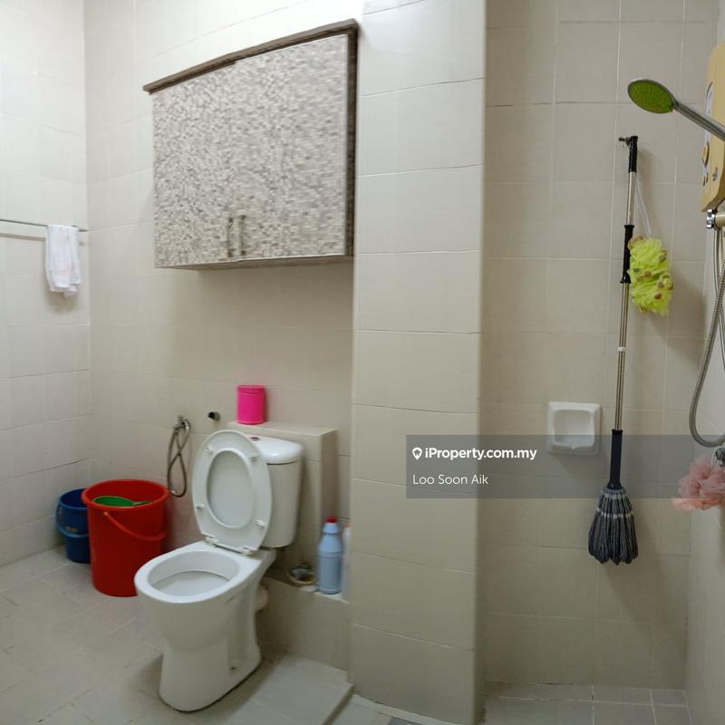 2.5-storey Terraced House for Sale in Taman Prima Tropika, Seri Kembangan by Loo Soon Aik - iProperty.com.my