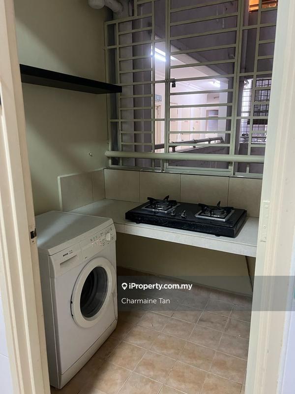 Kediaman Servis untuk Dijual di Metropolitan Square oleh Charmaine Tan - iProperty.com.my