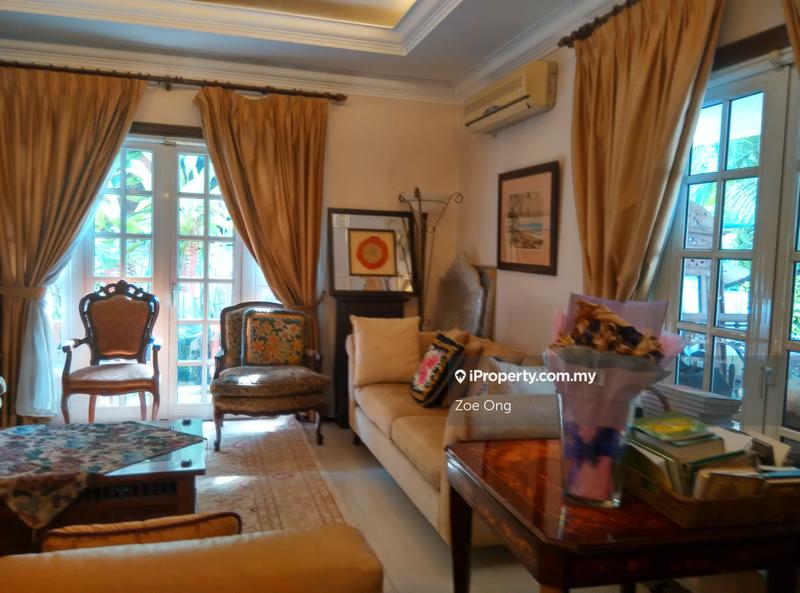 Rumah Berkembar untuk Dijual di Kota Damansara, Selangor oleh Zoe Ong - iProperty.com.my