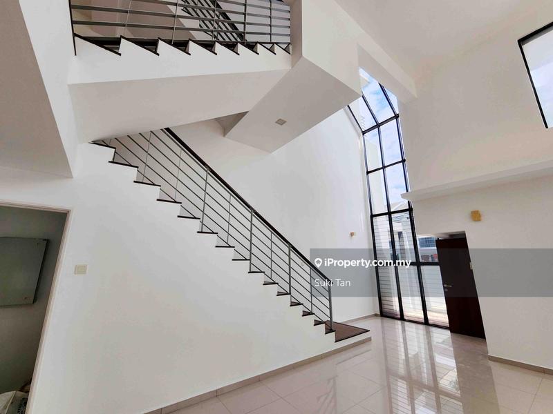 Rumah Berangkai 3 Tingkat untuk Dijual di Lake Fields, Sungai Besi oleh Suki Tan - iProperty.com.my