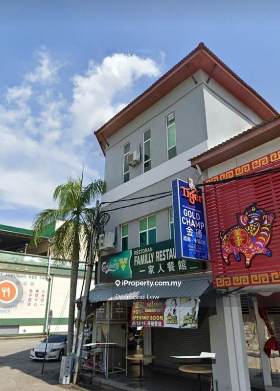 For Rent - 3 Storey Corner Lot Commercial Shoplot, Econsave, Raja Uda, Ong Yi How