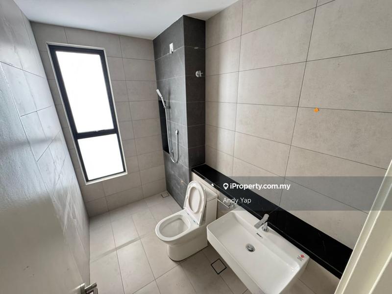 Rumah Teres untuk Dijual di Kota Emerald, Rawang oleh Andy Yap - iProperty.com.my