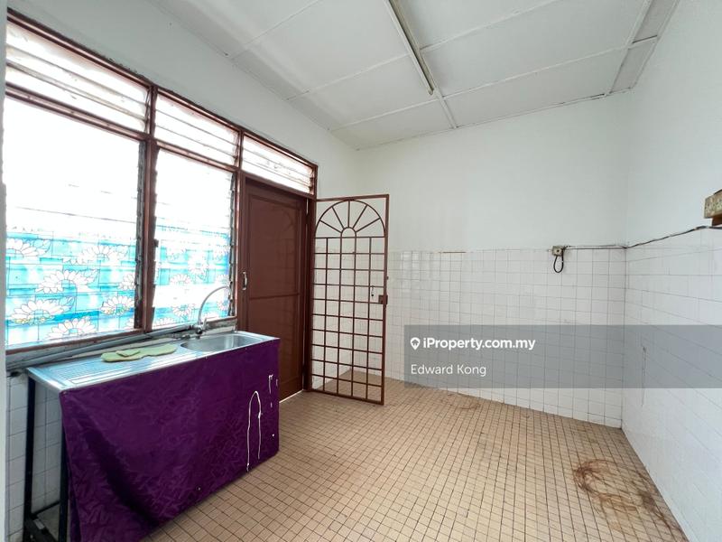 Rumah Berangkai 1 Tingkat untuk Dijual di Taman Teratai, Serendah oleh Edward Kong - iProperty.com.my