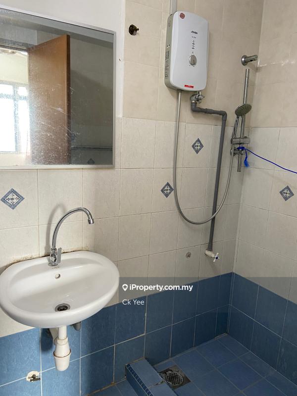 Condominium for Rent in Vista Komanwel A by Ck Yee - iProperty.com.my