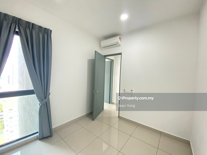 For Sale - Fortune Centra