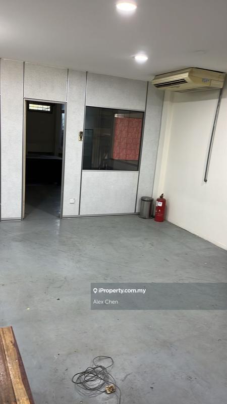 Kilang Teres untuk Disewa di Taman Industri Balakong Jaya, Balakong oleh Alex Chen - iProperty.com.my