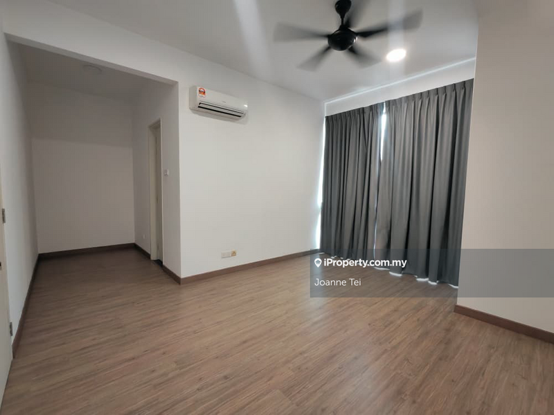 3-storey Terraced House for Sale in Lakepoint Residence, Cyberjaya by Joanne Tei - iProperty.com.my