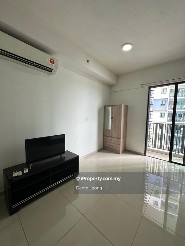 Kediaman Servis untuk Dijual di i-SOHO @ i-City oleh Dante Leong - iProperty.com.my