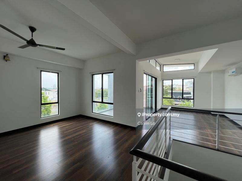 Rumah Berangkai 3 Tingkat untuk Dijual di Taman Damai Utama, Bandar Kinrara oleh Calvin Lo - iProperty.com.my