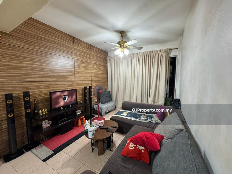 For Sale - Putri Ria Apartment