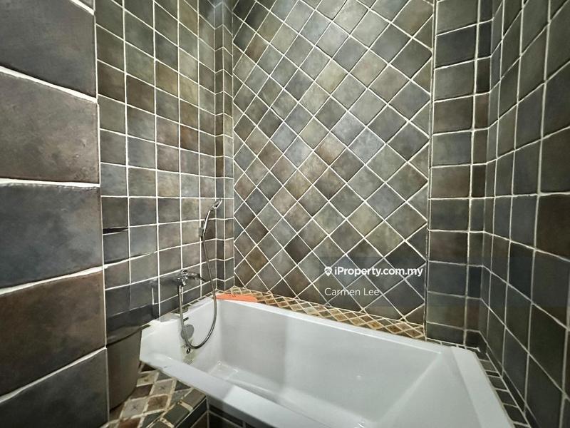 Bungalow House for Sale in Putra Heights, Subang Jaya by Carmen Lee - iProperty.com.my