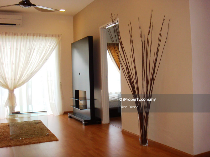 Service Residence for Sale in Waldorf Tower by Dion Diong - iProperty.com.my