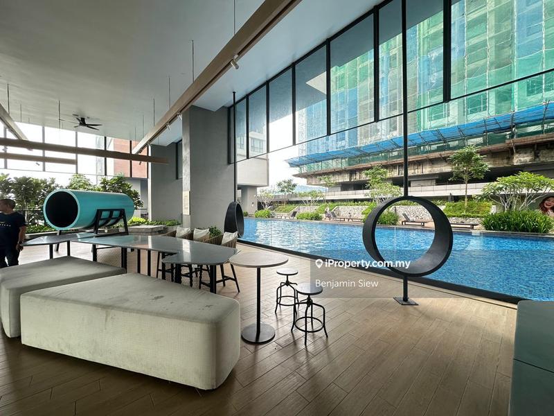 For Sale - Emerald 9