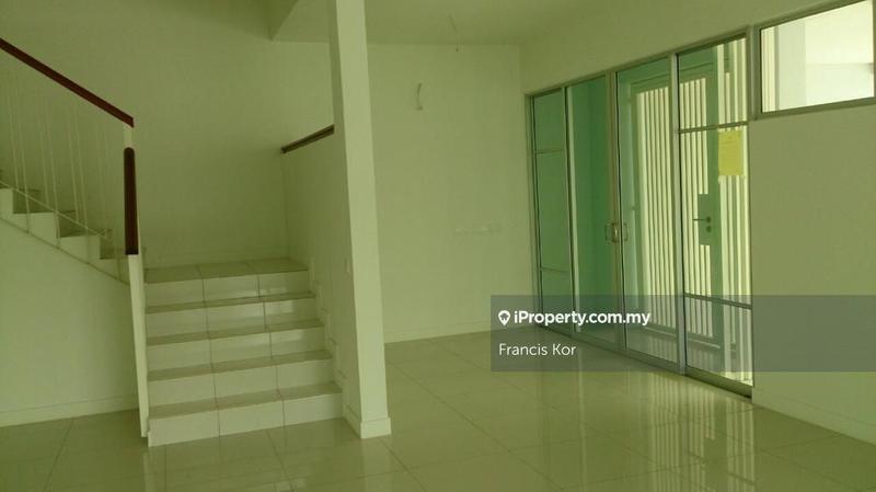 Rumah Berangkai 2 Tingkat untuk Dijual di Bandar Rimbayu, Telok Panglima Garang oleh Francis Kor - iProperty.com.my