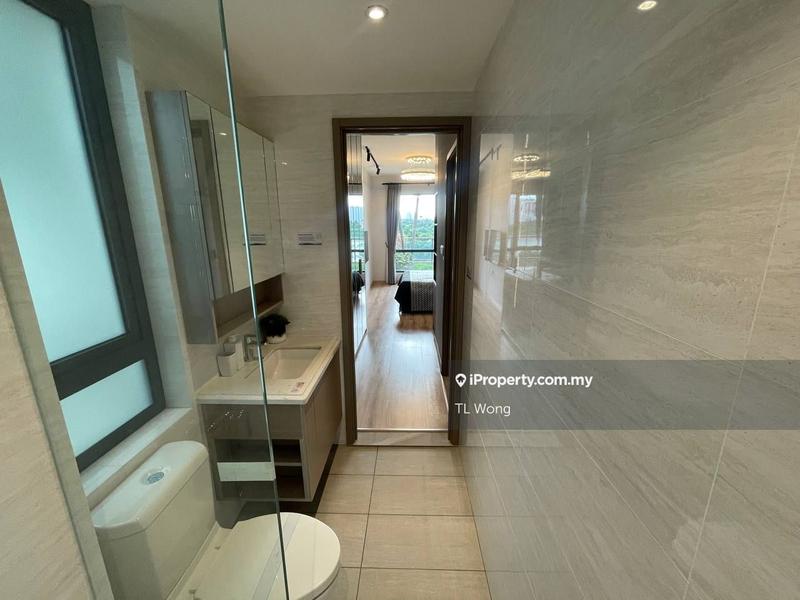 For Sale - Baron Residence @ Lake City