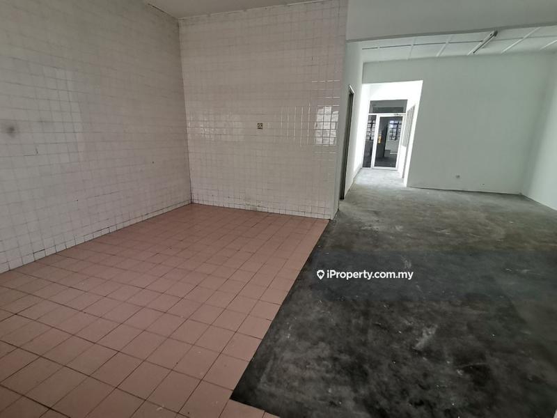 Shop / Office untuk Disewa di Seksyen 28, Taman Alam Megah, Shah Alam oleh Tony Tan - iProperty.com.my