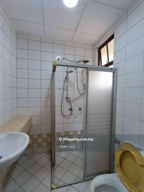 Kondominium untuk Dijual di Armanee oleh Alven Lim - iProperty.com.my