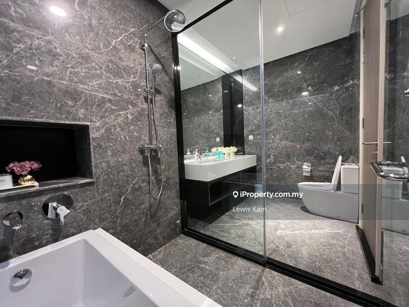 Service Residence for Sale in Straits Residences by Lewis Kam - iProperty.com.my