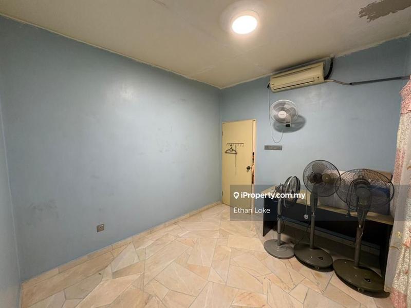 Rumah Teres 1-Tingkat untuk Dijual di Kepong Baru, Kepong oleh Ethan Loke - iProperty.com.my