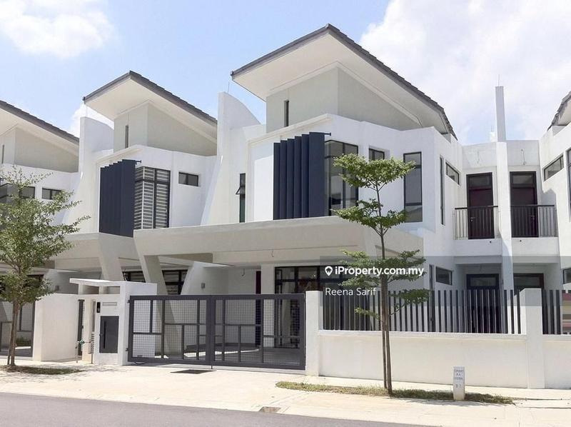 2-storey Terraced House untuk Dijual di Angular Lot, Laman Glenmarie, Bigger Size, Glenmarie oleh Reena Sarif - iProperty.com.my