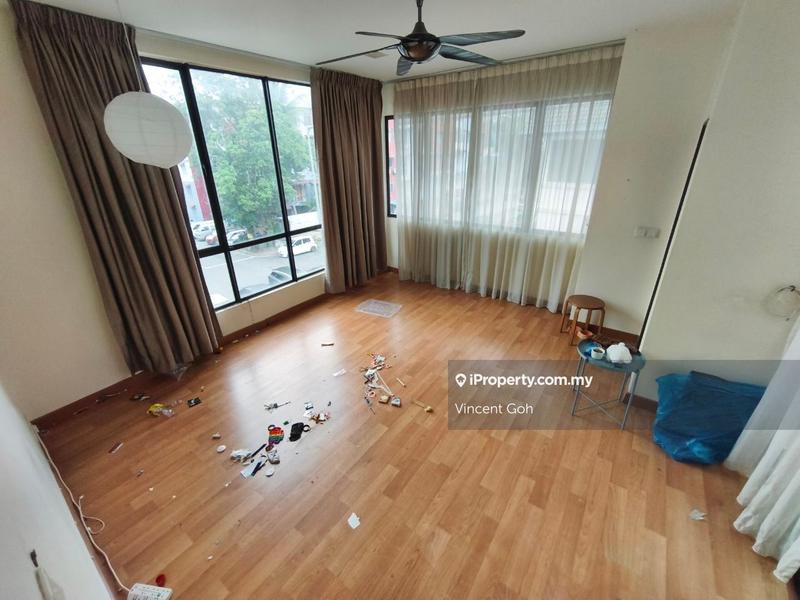 Rumah Teres 3-Tingkat untuk Dijual di Perdana Residence 2, Batu Caves oleh Vincent Goh - iProperty.com.my