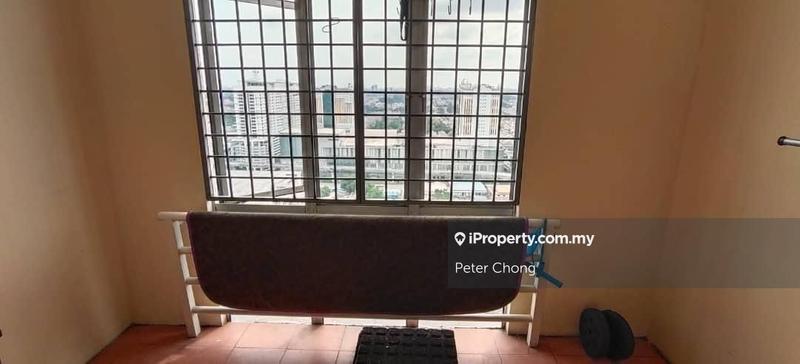 Service Residence for Sale in Casa Subang by Peter Chong - iProperty.com.my