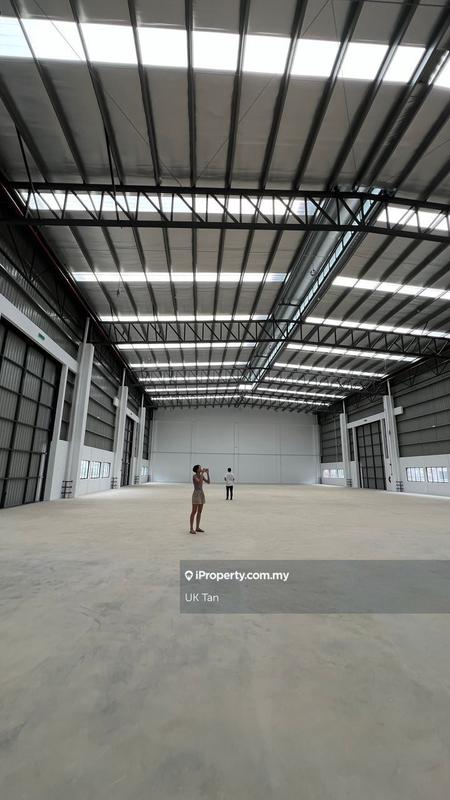 For Rent - Bukit Raja i8 Warehouse For Rent