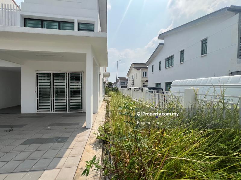 2-storey Terraced House for Sale in Lakeside Residences Bandar Metro Puchong, Puchong by Eugene Choy - iProperty.com.my