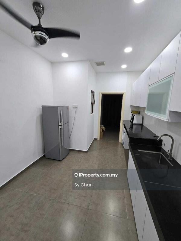 Rumah Berkembar untuk Disewa di Kota Kemuning, Shah Alam oleh Sy Chan - Kitchen - iProperty.com.my