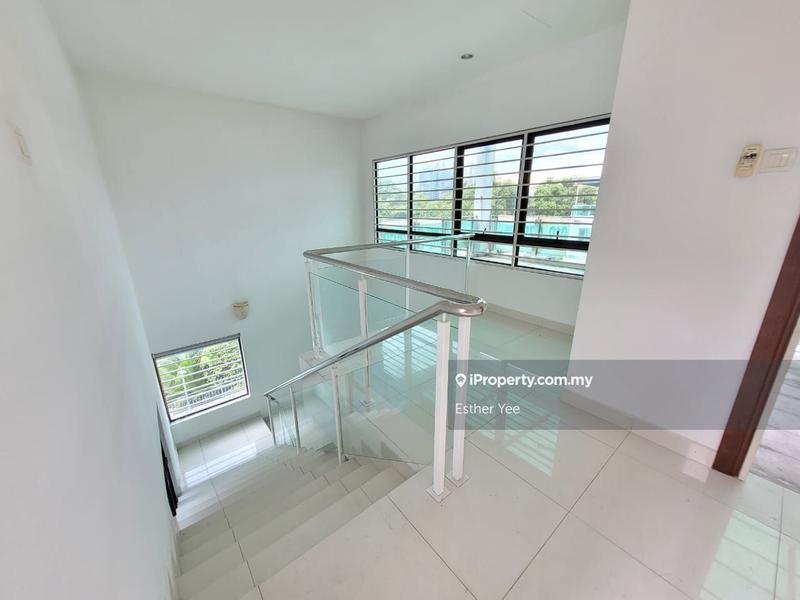 Rumah Teres 3.5-Tingkat untuk Dijual di Duta Suria, Ampang oleh Esther Yee - iProperty.com.my