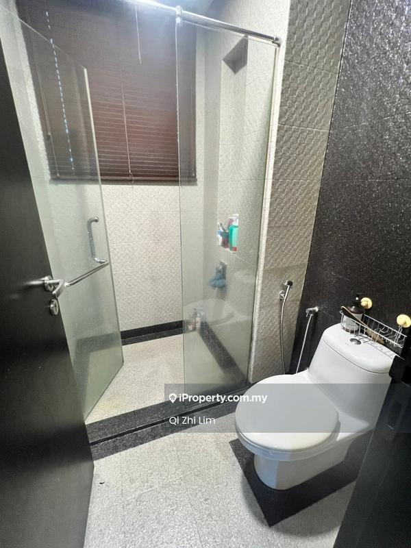 Condominium for Sale in USJ One Avenue Condo by Kizy Lim - Bathroom - iProperty.com.my