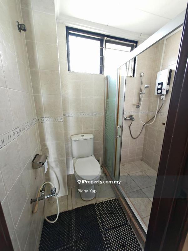 Rumah Berangkai 2.5 Tingkat untuk Dijual di Bandar Utama 6, Bandar Utama oleh Biana Yap - iProperty.com.my
