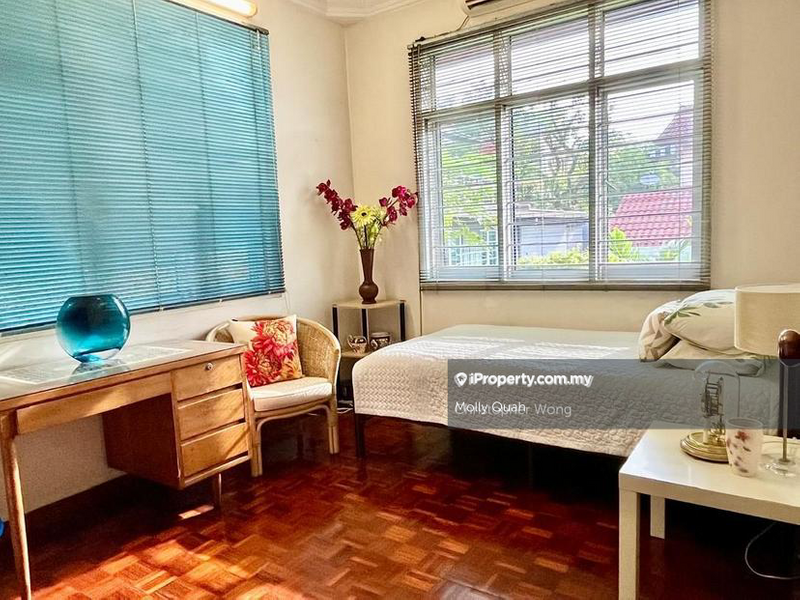 Bungalow House for Sale in Taman Universiti Ss3, Petaling Jaya by Molly Quah - iProperty.com.my