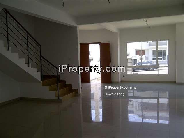 Rumah Berangkai 3 Tingkat untuk Dijual di Cheras, Kyk Heights, Balakong, Cheras oleh Howard Fong - iProperty.com.my