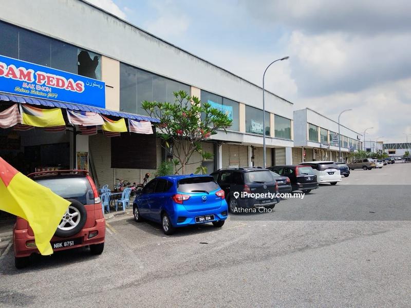 Kedai untuk Dijual di Suria Nilai 3, Nilai oleh Athena Cho - iProperty.com.my