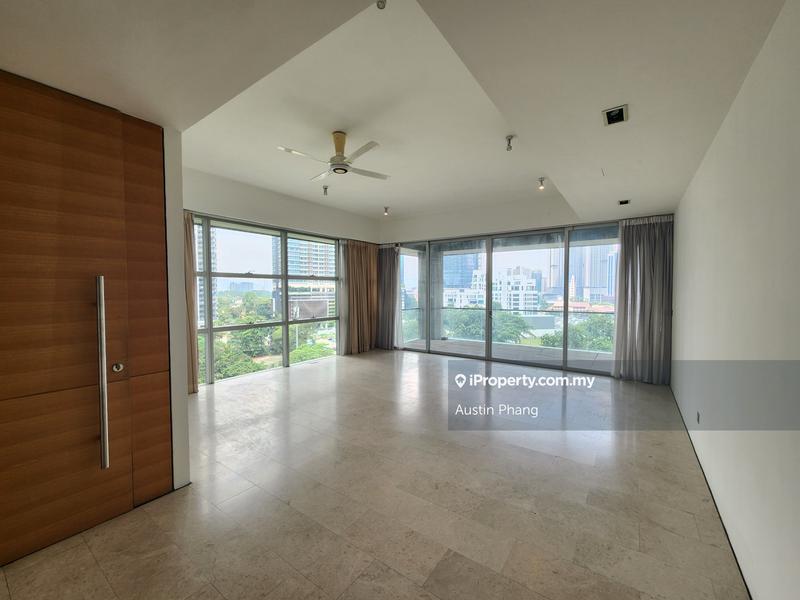 For Sale - Park Seven