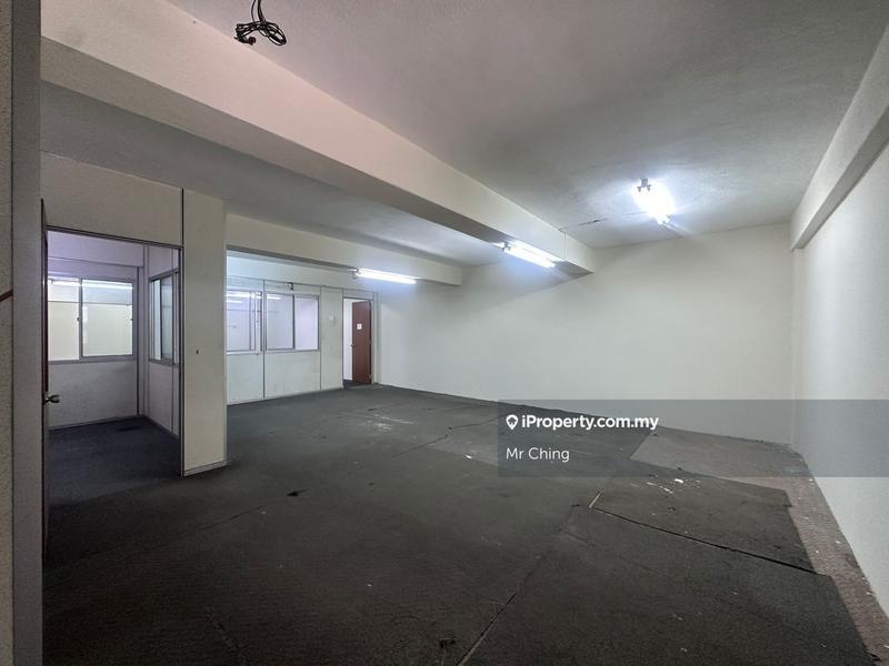 Kilang Teres untuk Disewa di Taman Sri Serdang, Seri Kembangan oleh Mr Ching - iProperty.com.my