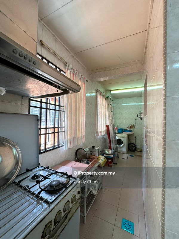 Rumah Berangkai 2 Tingkat untuk Dijual di Bukit Jelutong, Shah Alam oleh Candy Chung - iProperty.com.my