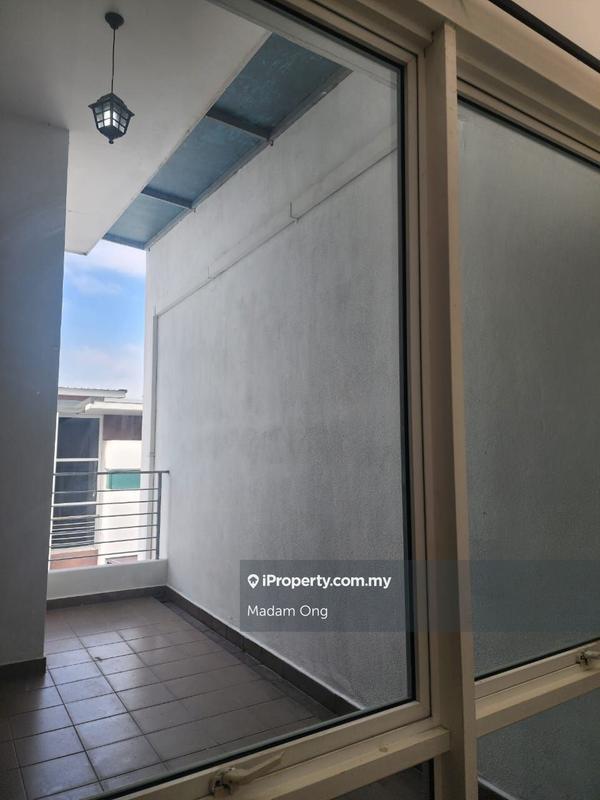 Rumah Teres 3-Tingkat untuk Dijual di [RENOVATED] CASSIA GARDEN RESIDENCE, CYBERJAYA, Cyberjaya oleh Madam Ong - iProperty.com.my