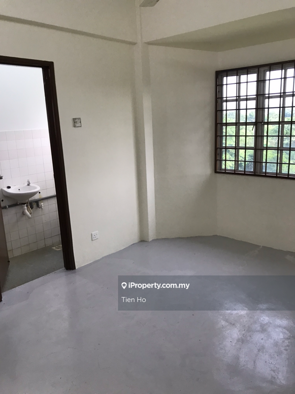 Apartment for Sale in Bayview Court by Tien Ho - iProperty.com.my