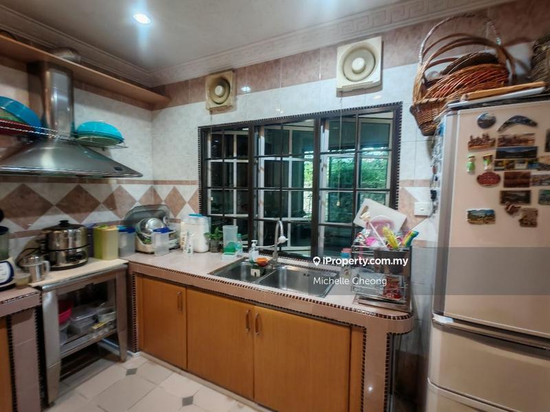 Rumah Berangkai 2 Tingkat untuk Dijual di Damansara Heights, Damansara Heights oleh Michelle Cheong - iProperty.com.my