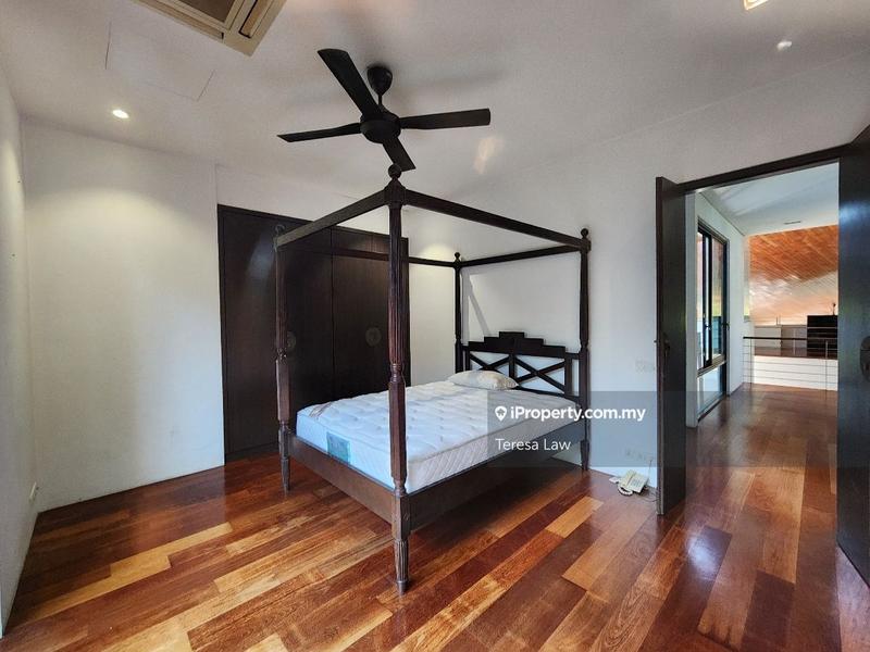Banglo untuk Dijual di Bukit Gita Bayu, Seri Kembangan oleh Teresa Law - iProperty.com.my