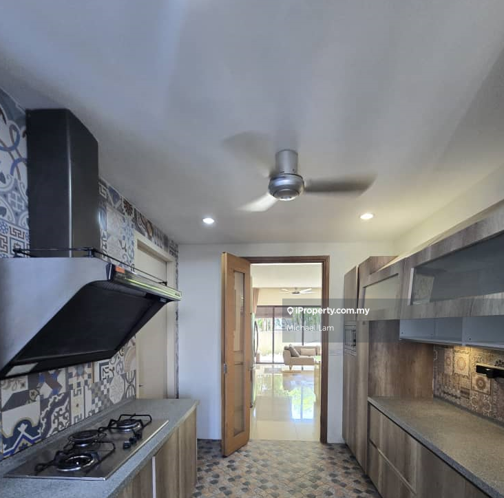Condominium for Sale in Five Stones by Michael Lam - iProperty.com.my