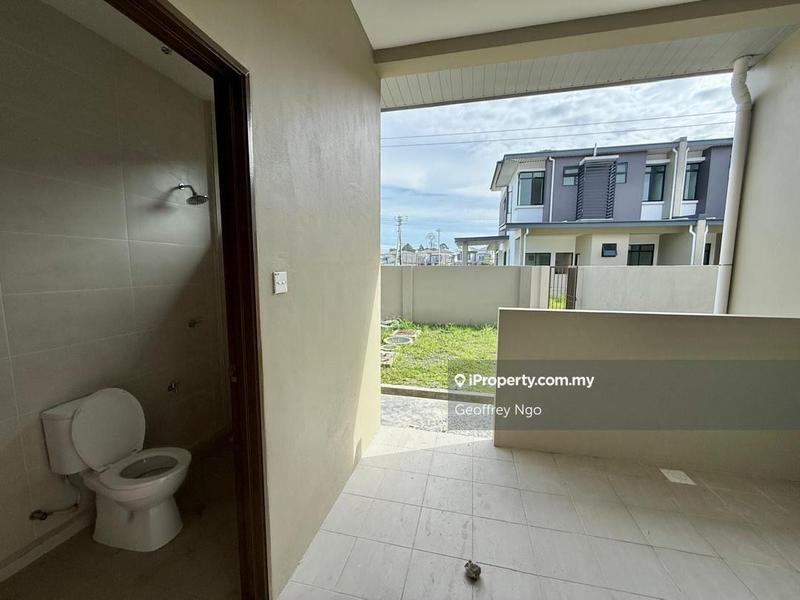 Rumah Teres untuk Dijual di City Garden, Samarahan oleh Geoffrey Ngo - iProperty.com.my