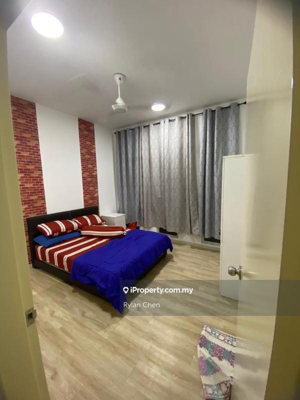 For Rent - Lakefront Homes