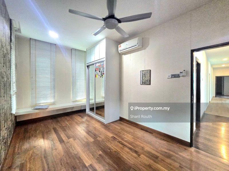 Bungalow House for Sale in Taman Ampang Utama, Ampang by Sharil Routh - iProperty.com.my